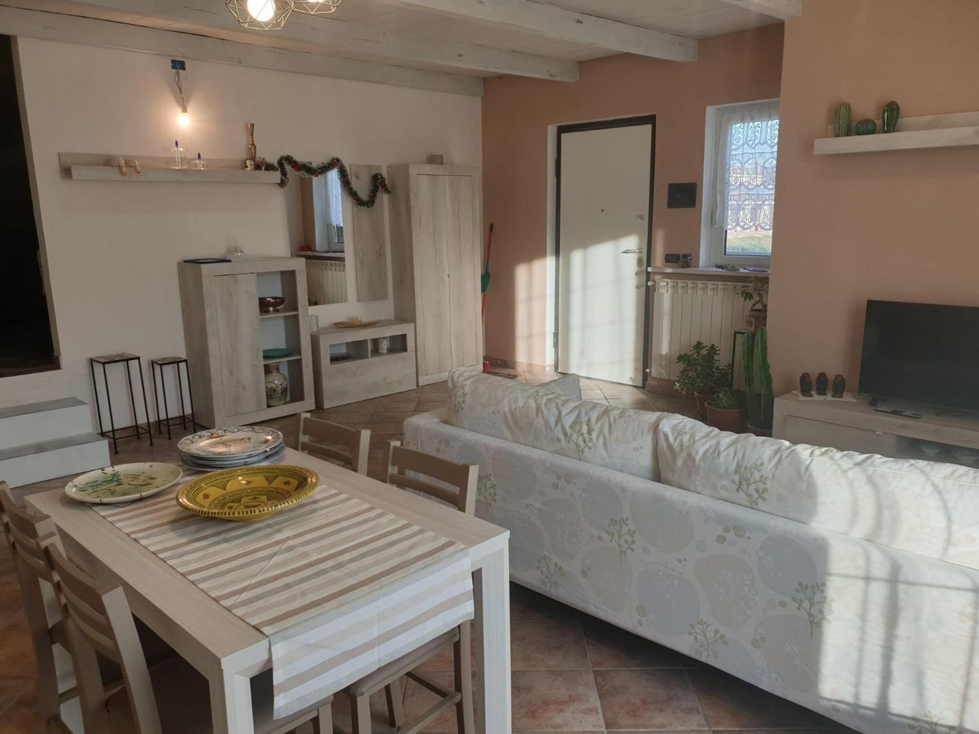 Casa Vacanze Alice E Arianna Cairo Montenotte Exteriör bild